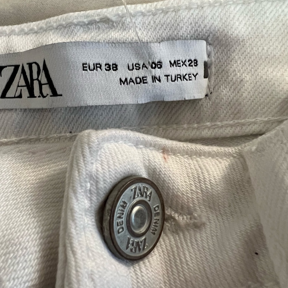 Zara jeans - Picture 3 of 3